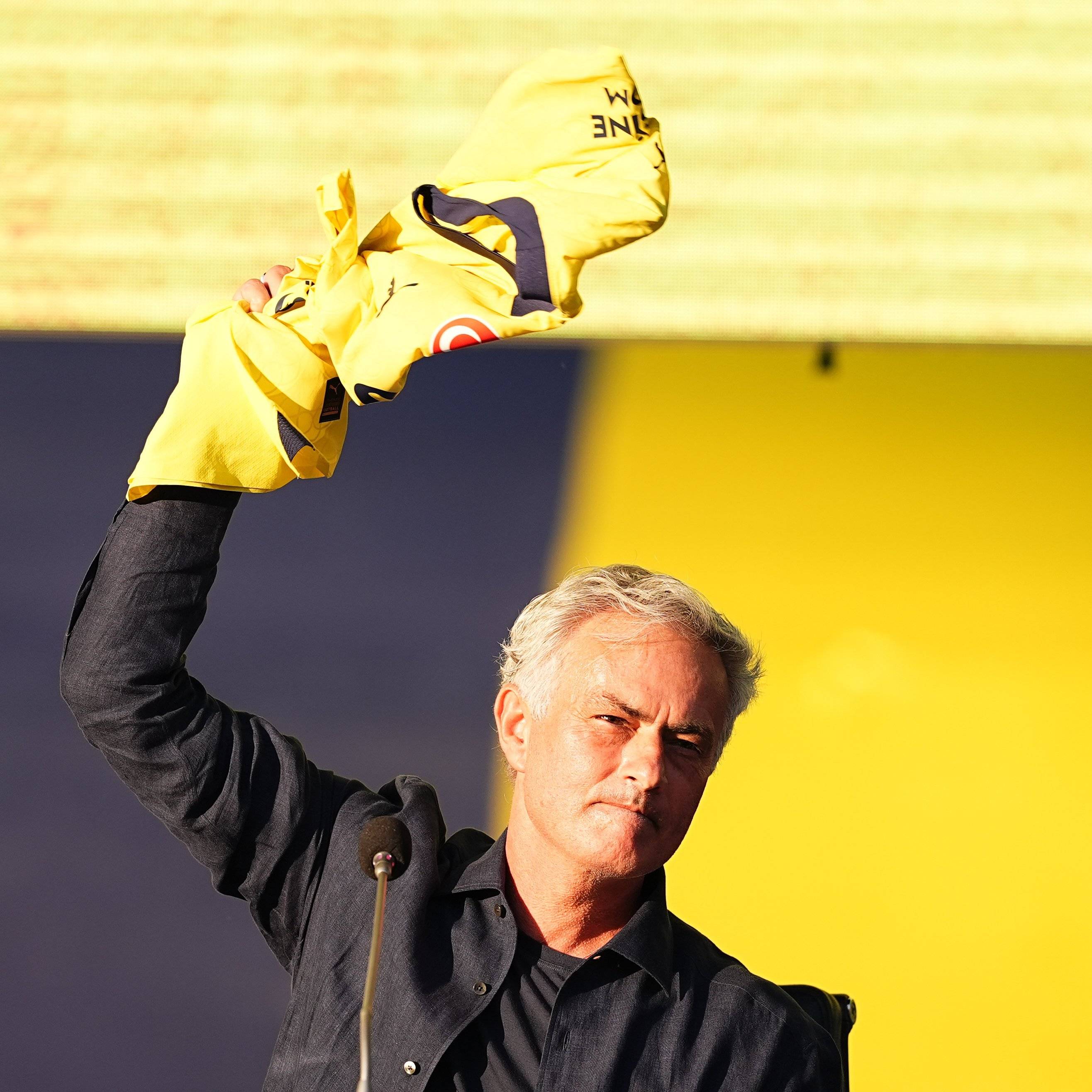 又见绝平！波尔图与费内巴切鏖战至终场，纳达尔读秒救主(萨里重返拉齐奥)